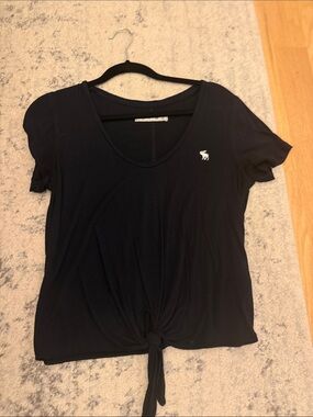 Abercrombie & Fitch Black Tie-Front Scoop Tee